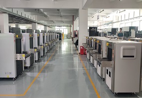 中型機擺放區